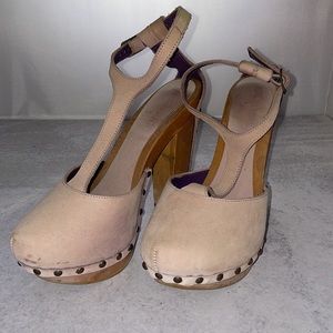 Miss Bikini wood sandal heel
